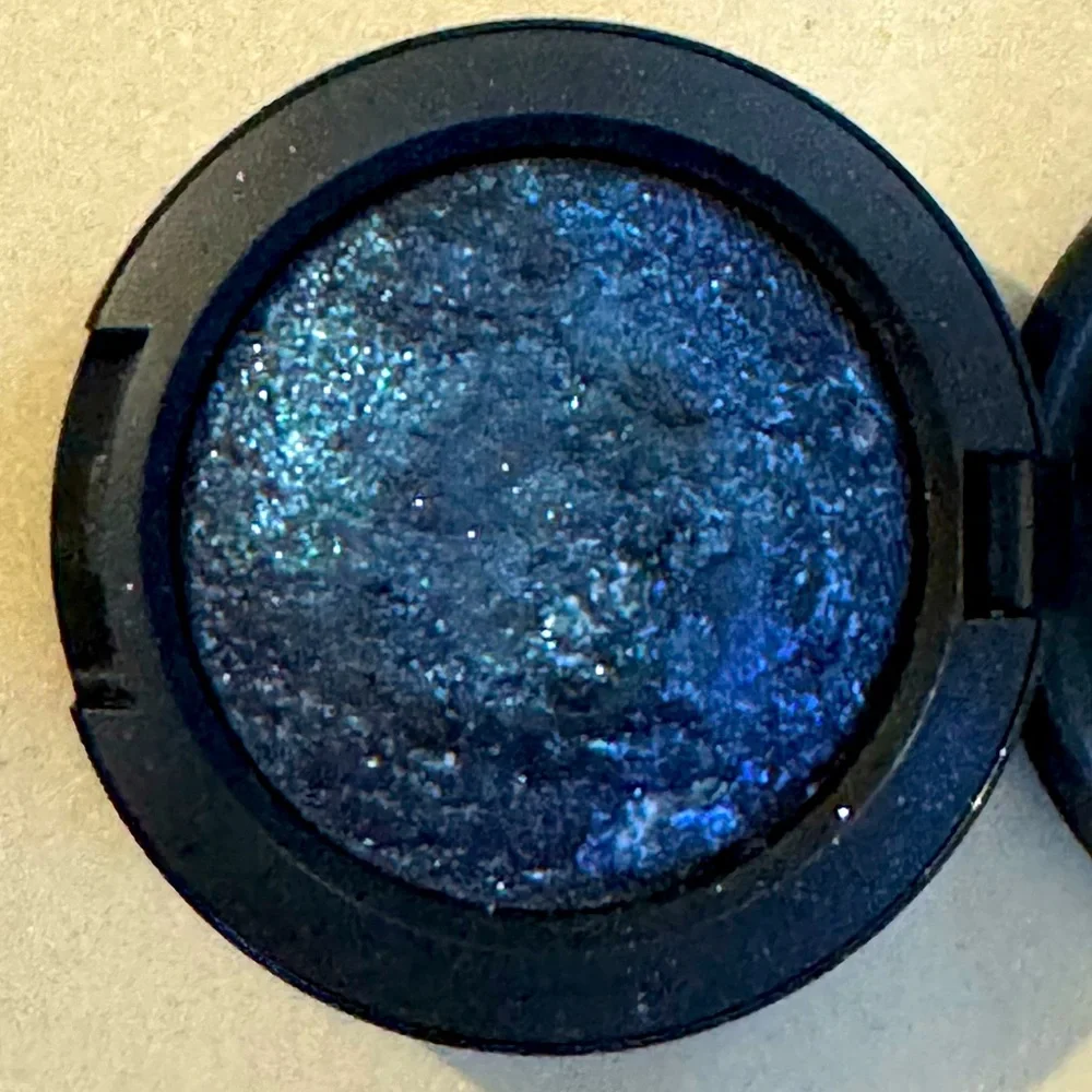 Mac blue sky eyeshadow. Limited edition. Swatched two times.